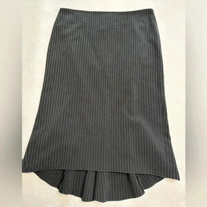 BCBG pleated  pencil skirt